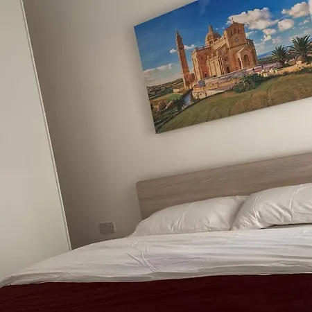 Sunrise Court Апартаменты Марсаскала