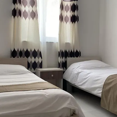 Апартаменты Sunrise Court