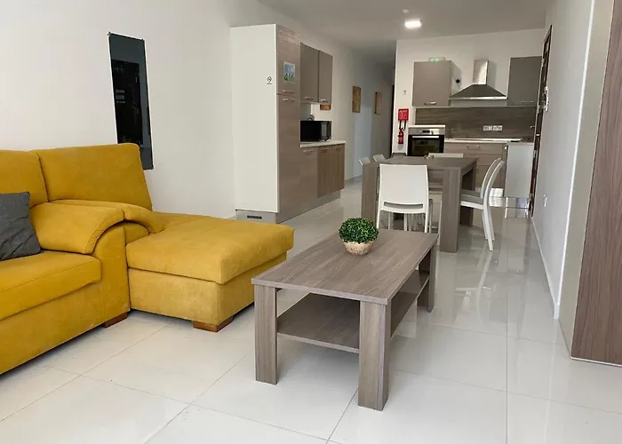 Sunrise Court Apartament *